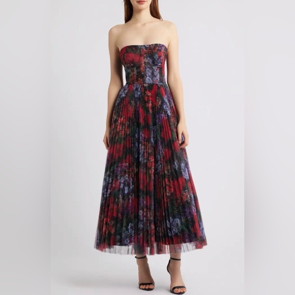 Hutch Dresses & Skirts - Hutch Strapless Floral Pleated Midi Dress in Red and Purple